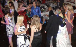 Strood Wedding DJ Discotheque Dancers Image